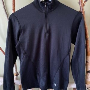 Mountain Hardwear front 1/2 zip.